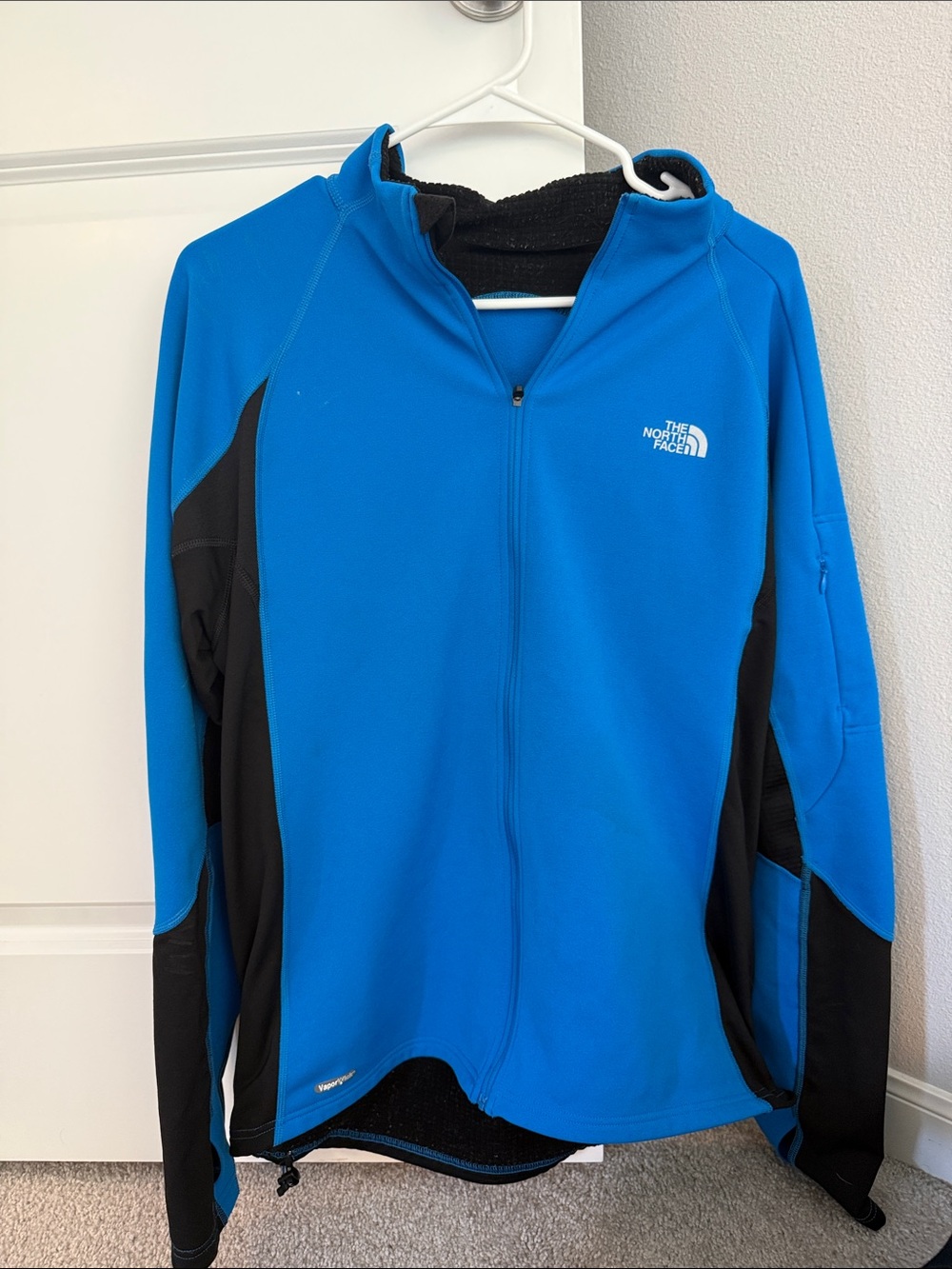 The North Face Men's Electric Blue and Black Zip-Up Fleece Jacket
